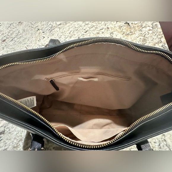 H&M Large Black Tote - Picture 4 of 5